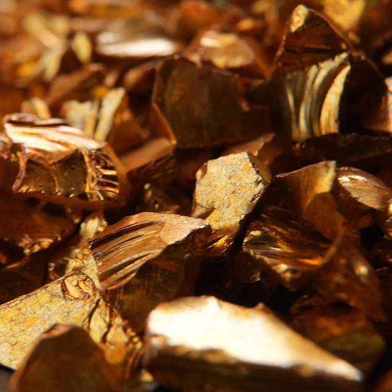 رمل زجاجي ملون لتيرازو