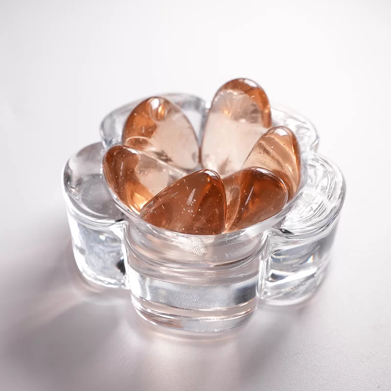 الخرز الزجاجي الملون يستخدم في لصق الأحجار والديكور